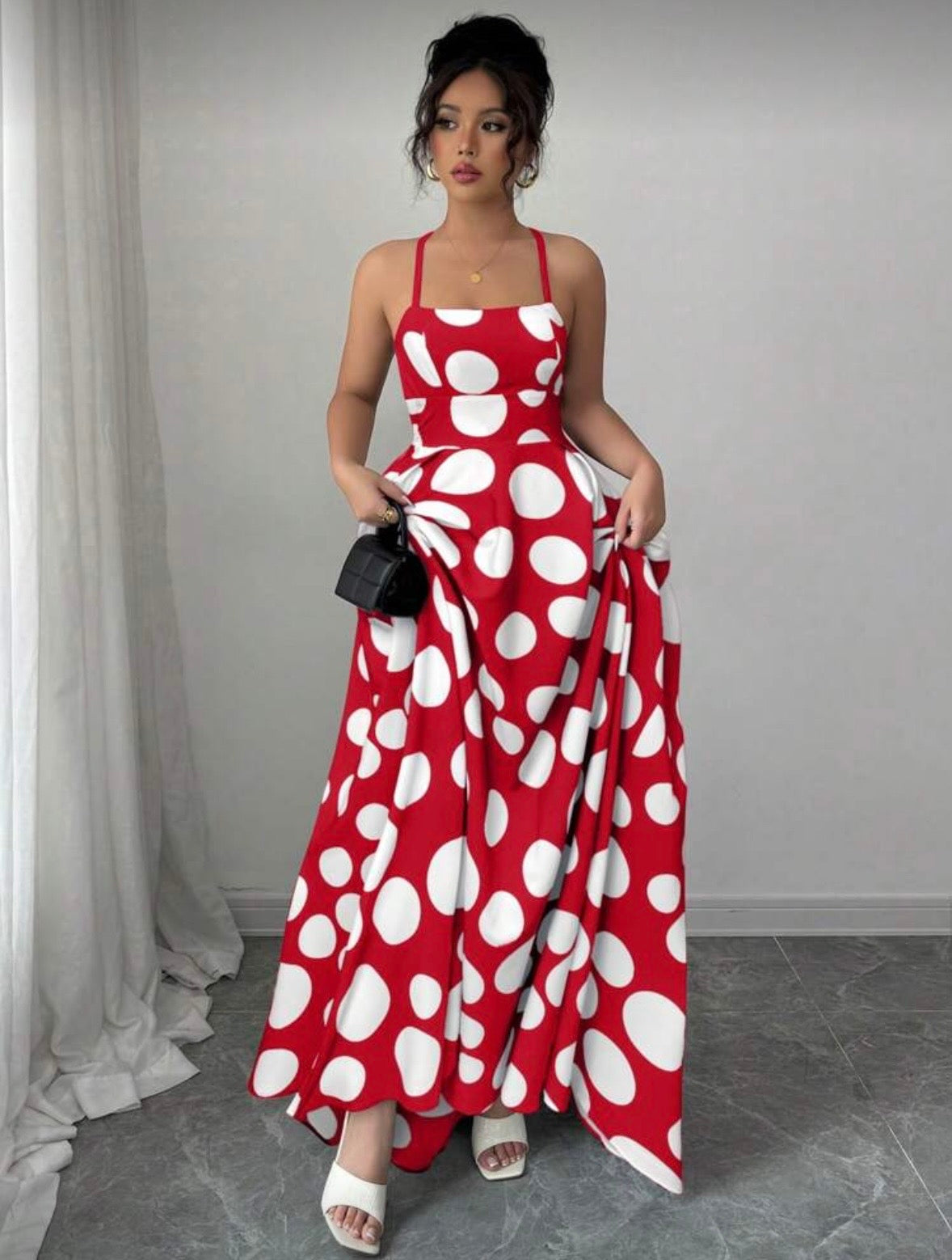 Backless Criss-Cross Straps Maxi Dress